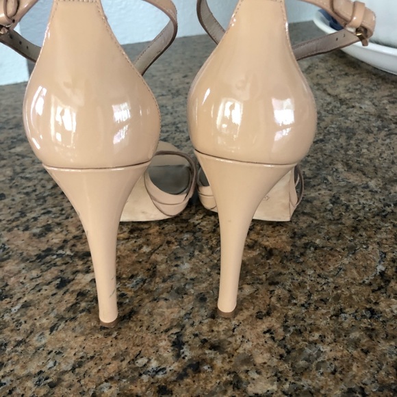 Tory Burch Sandals 4 inch high - Picture 5 of 11